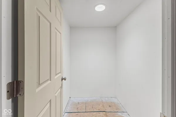 $165,000 | 9577 South Crawford Street, Knightsville, IN 47857