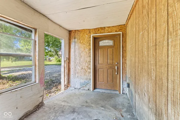 $165,000 | 9577 South Crawford Street, Knightsville, IN 47857