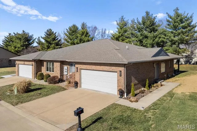 $275,000 | 1841 Carrington Way, Swansea, IL 62226