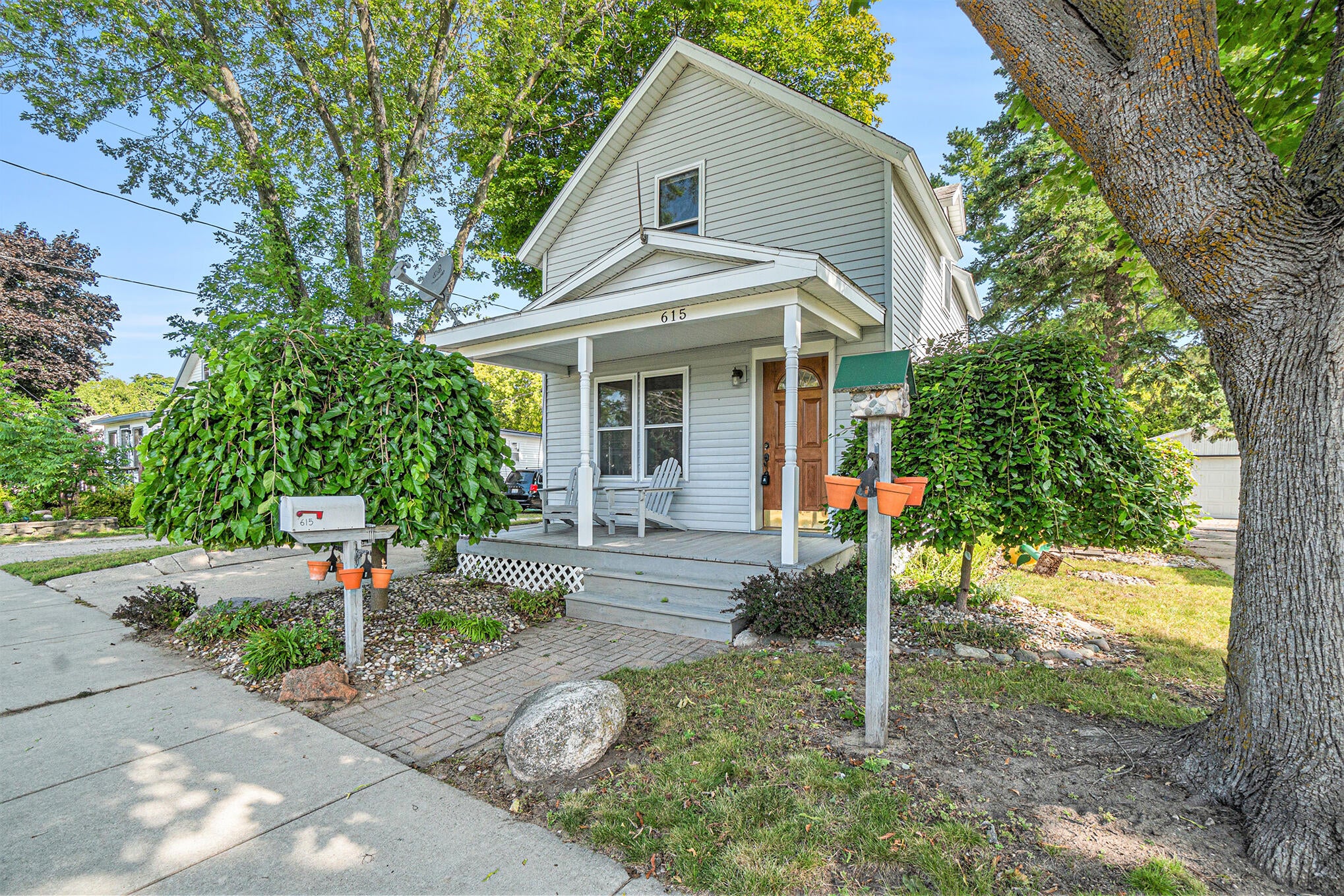 615 3rd Street Cheboygan, MI 49721 - Photo 1 of 27 Gallery Image 1
