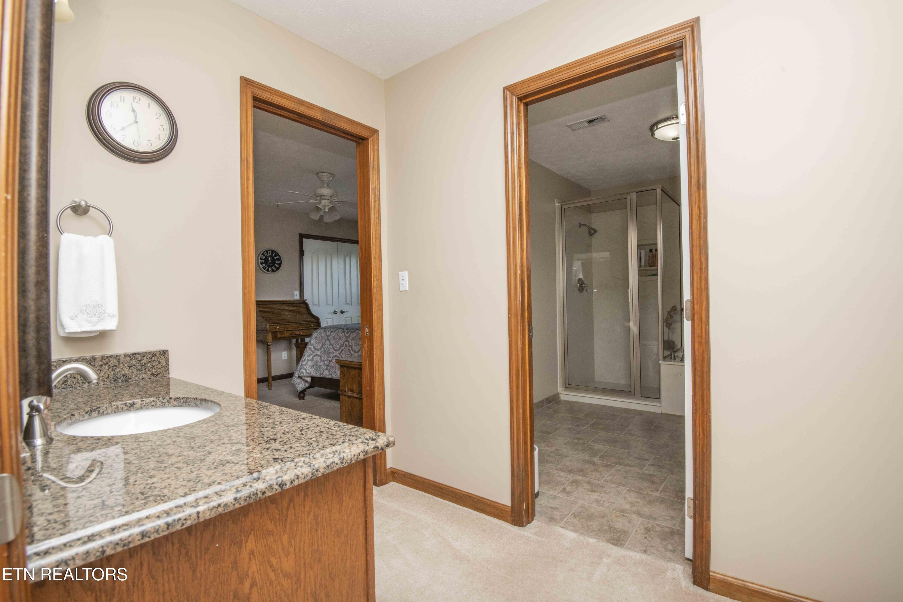19 Raintree Crossing Oak Ridge, TN 37830 - Photo 28 of 60 third bath 2_1