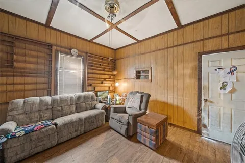 $86,000 | 2609 North 8th Street, Kansas City, KS 66101