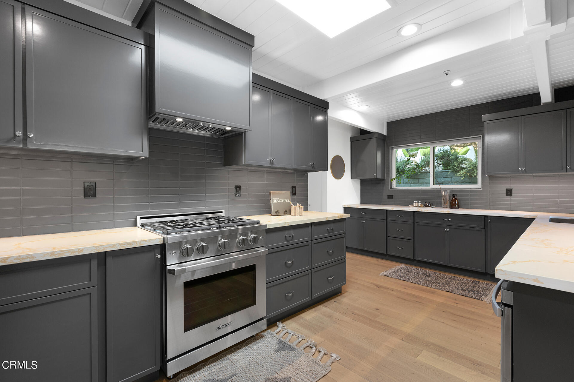 445 Cloverleaf Way Monrovia, CA 91016 - Photo 11 of 49 25-IMG_1007 Web