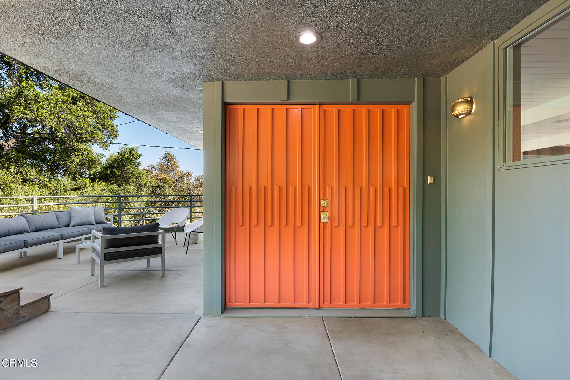 445 Cloverleaf Way Monrovia, CA 91016 - Photo 2 of 49 4-IMG_1077 Web