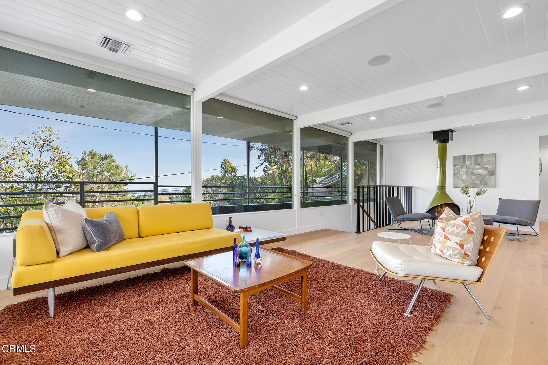 445 Cloverleaf Way Monrovia, CA 91016 - Photo 3 of 49 7-IMG_1179 Web