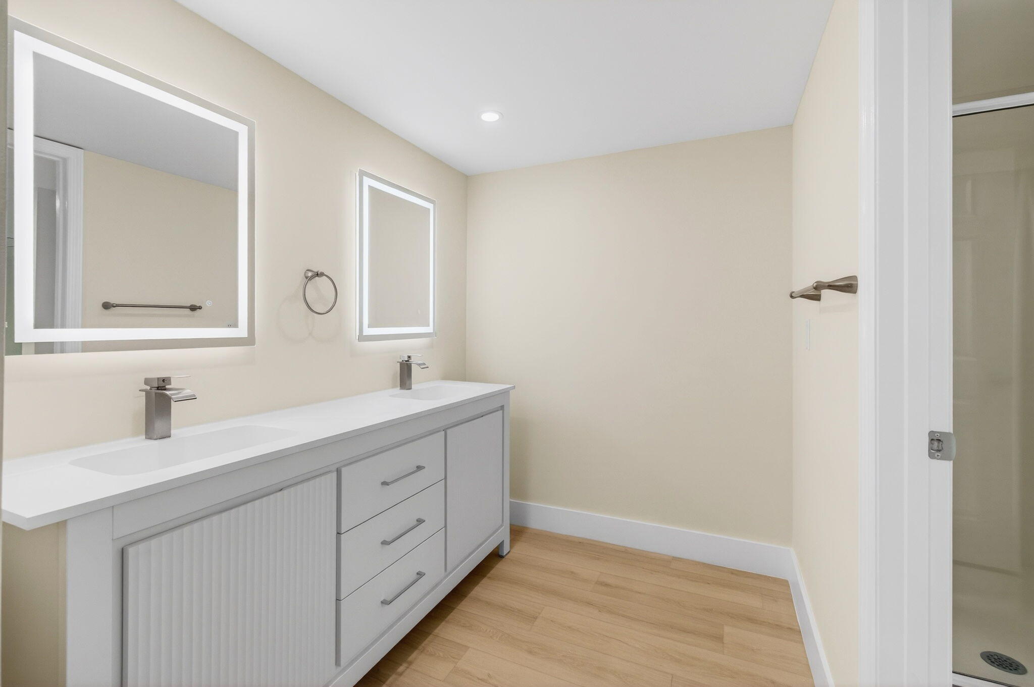 5900 Camino Del Sol, Unit 304 Boca Raton, FL 33433 - Photo 22 of 82 42-web-or-mls-DSC_4478