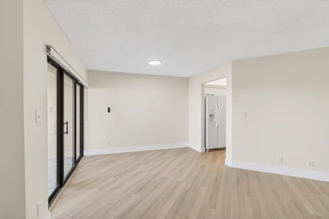 $2,650 | 5900 Camino Del Sol, Unit 304, Boca Raton, FL 33433