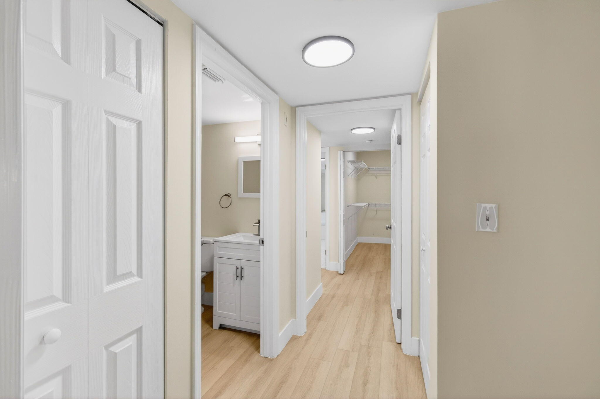 5900 Camino Del Sol, Unit 304 Boca Raton, FL 33433 - Photo 53 of 82 53-web-or-mls-DSC_4563