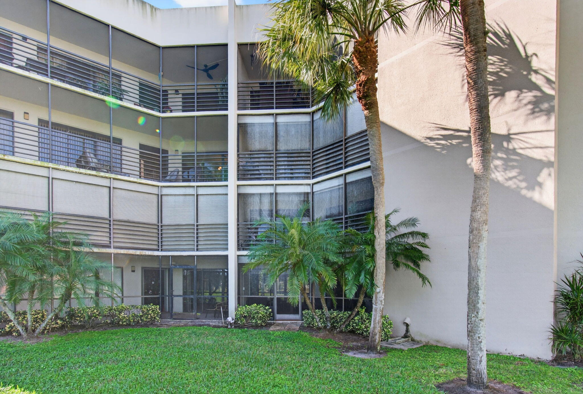 5900 Camino Del Sol, Unit 304 Boca Raton, FL 33433 - Photo 64 of 82 70-web-or-mls-DSC_4801
