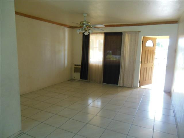 411 West Sample Road Deerfield Beach, FL 33064 - Photo 2 of 10 Living Room