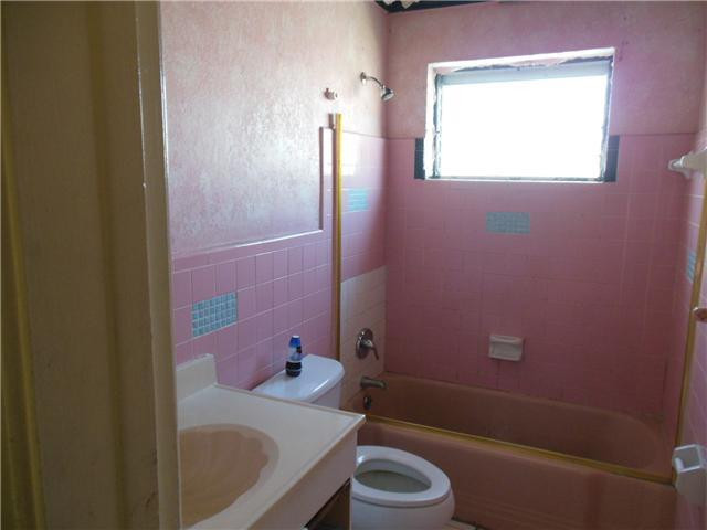411 West Sample Road Deerfield Beach, FL 33064 - Photo 8 of 10 Bathroom