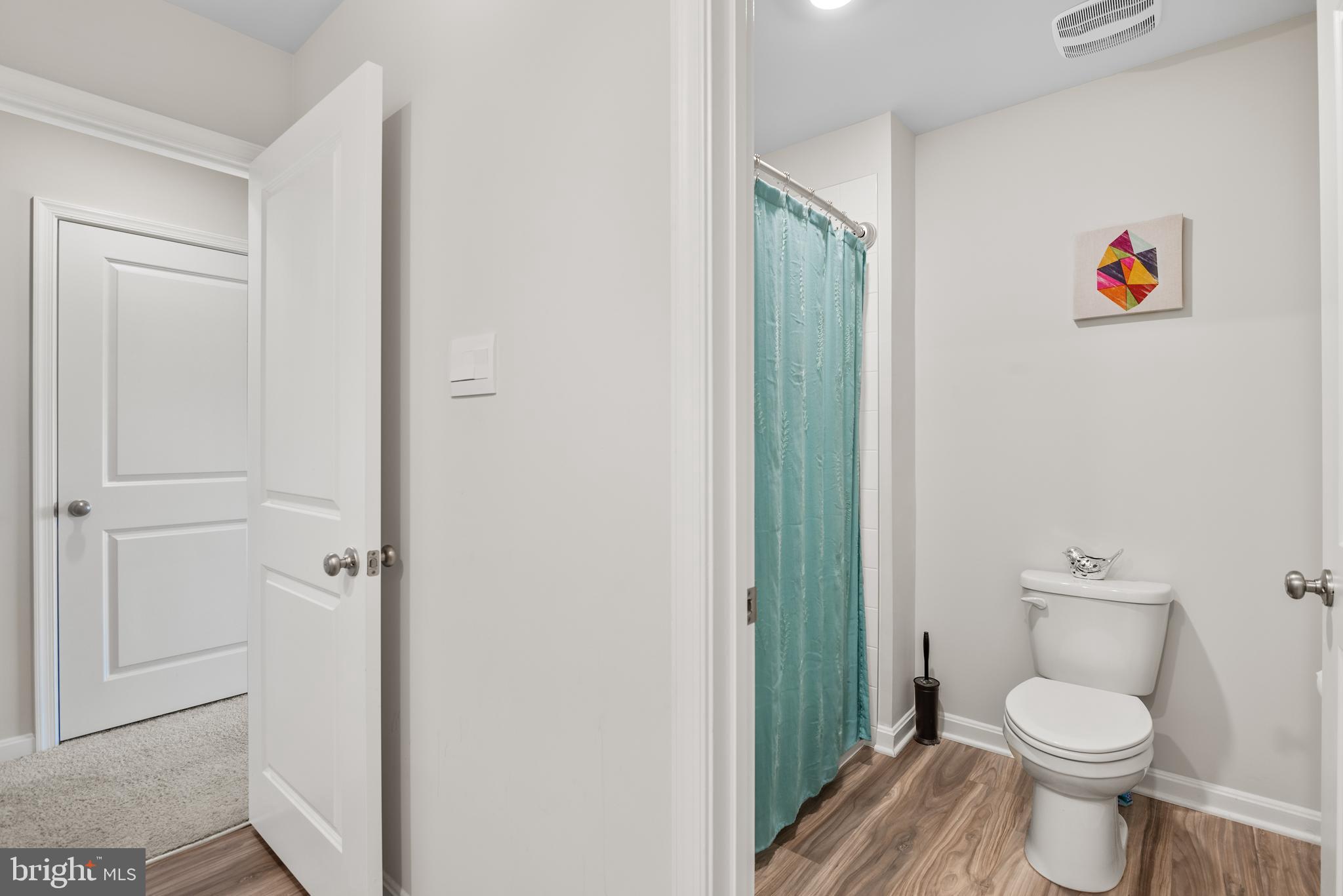 155 Knobby Hook Drive Hanover, PA 17331 - Photo 27 of 53 Hallway bath with separate door to shower/toilet