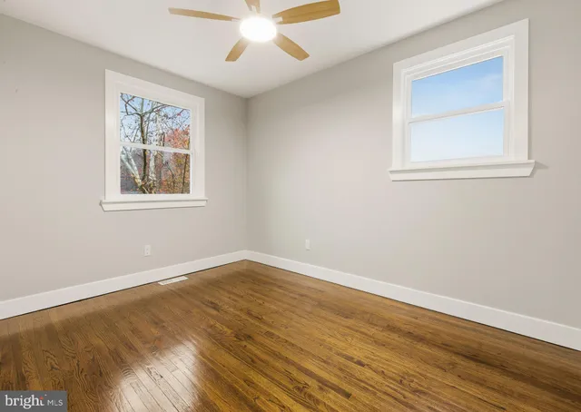 $449,000 | 371 Wedgewood Drive, Blackwood, NJ 08012