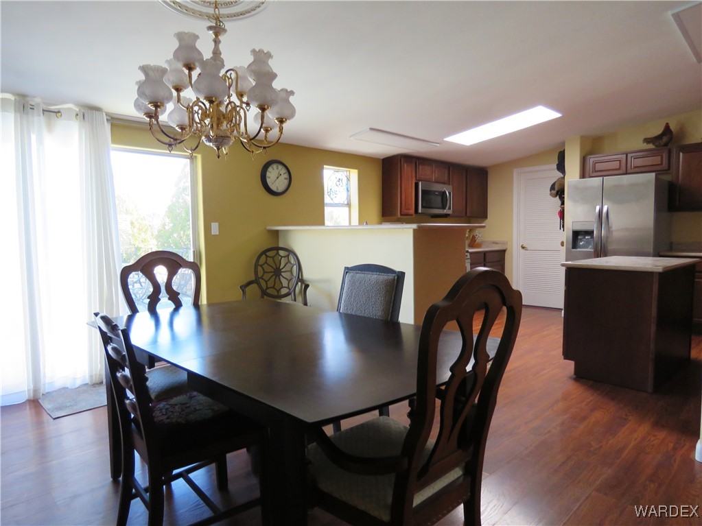 3676 Bagdad Road Golden Valley, AZ 86413 - Photo 7 of 39 Dining Area