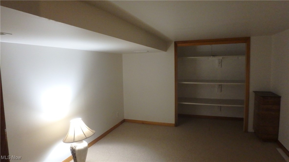 2901 Dentzler Road Parma, OH 44134 - Photo 18 of 25
