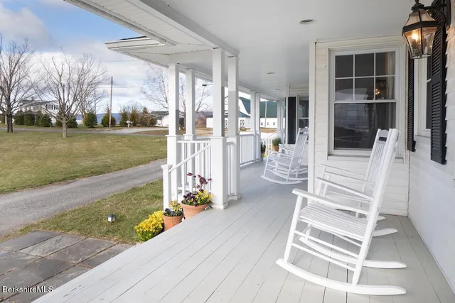 $1,275,000 | 1669 Silver Street, Sheffield, MA 01257