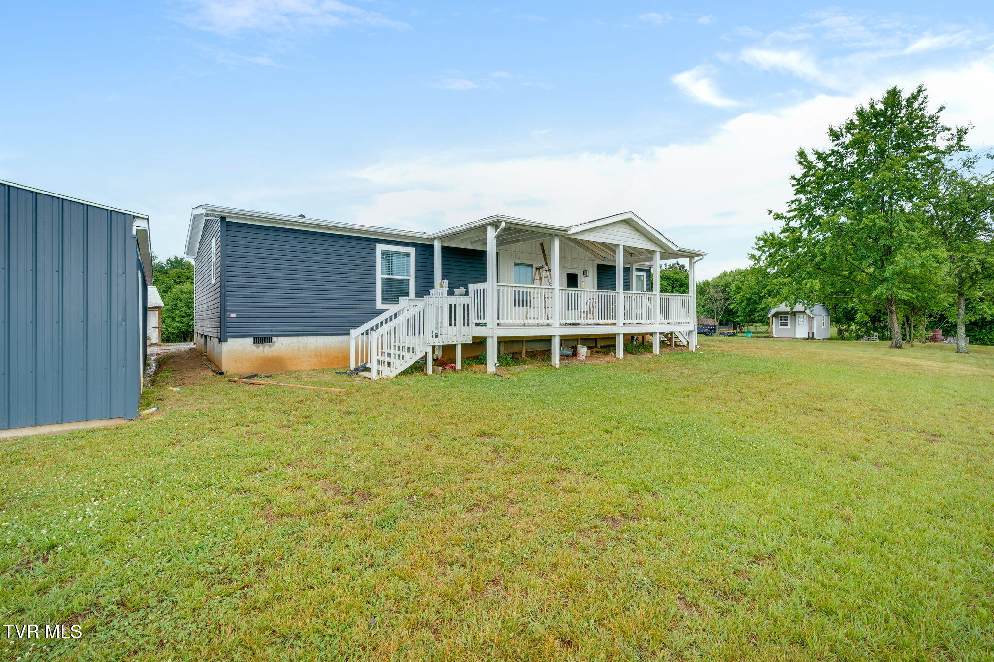 1940 Nolichuckey Road Greeneville, TN 37743 - Photo 27 of 42 025