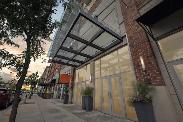 $2,450 | 350 North Main Street, Unit 603, Royal Oak, MI 48067