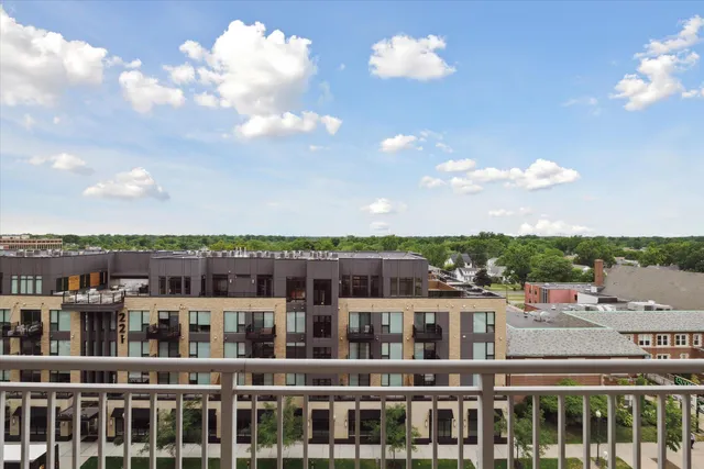 $2,450 | 350 North Main Street, Unit 603, Royal Oak, MI 48067