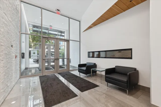 $2,450 | 350 North Main Street, Unit 603, Royal Oak, MI 48067