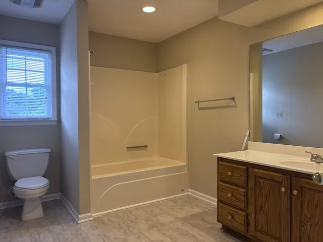 $1,625 | 100 Blue Ridge Avenue, Tullahoma, TN 37388