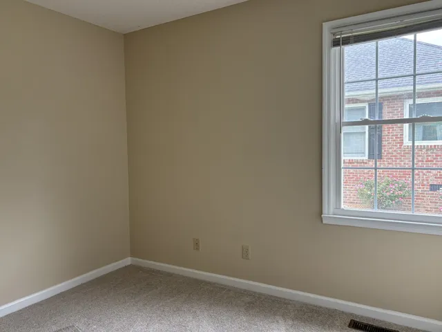 $1,625 | 100 Blue Ridge Avenue, Tullahoma, TN 37388