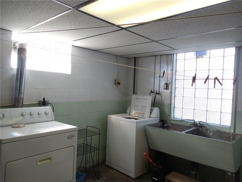 314 Mt Manor Road Manor, PA 15665 - Photo 16 of 21 Laundry