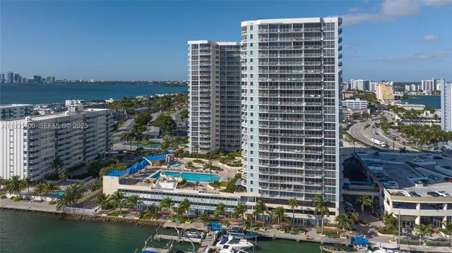 $3,350 | 7601 East Treasure Drive, Unit 920, North Bay Village, FL 33141