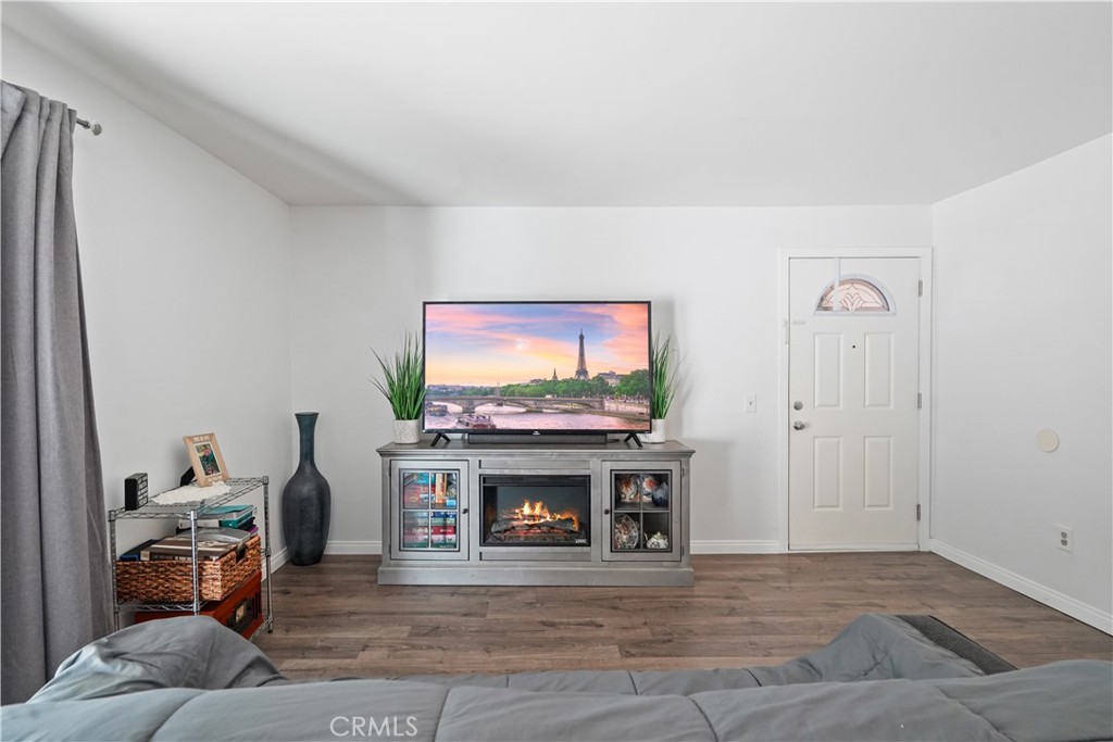 10331 Lindley Avenue, Unit 150 Porter Ranch, CA 91326 - Photo 5 of 27