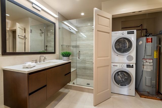 $1,350,000 | 160 Commonwealth Avenue, Unit 314, Boston, MA 02116