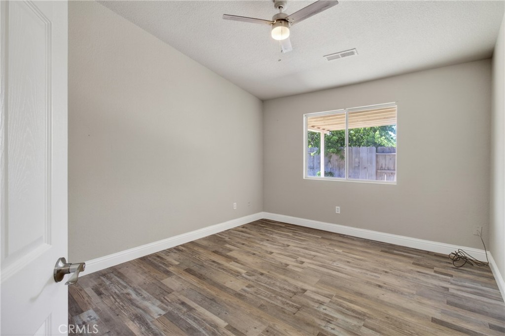 336 Serano Street Merced, CA 95341 - Photo 23 of 36