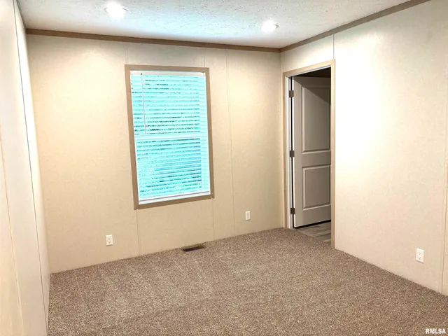 $75,900 | 1515 North Lincoln Avenue, Unit 62, Springfield, IL 62702