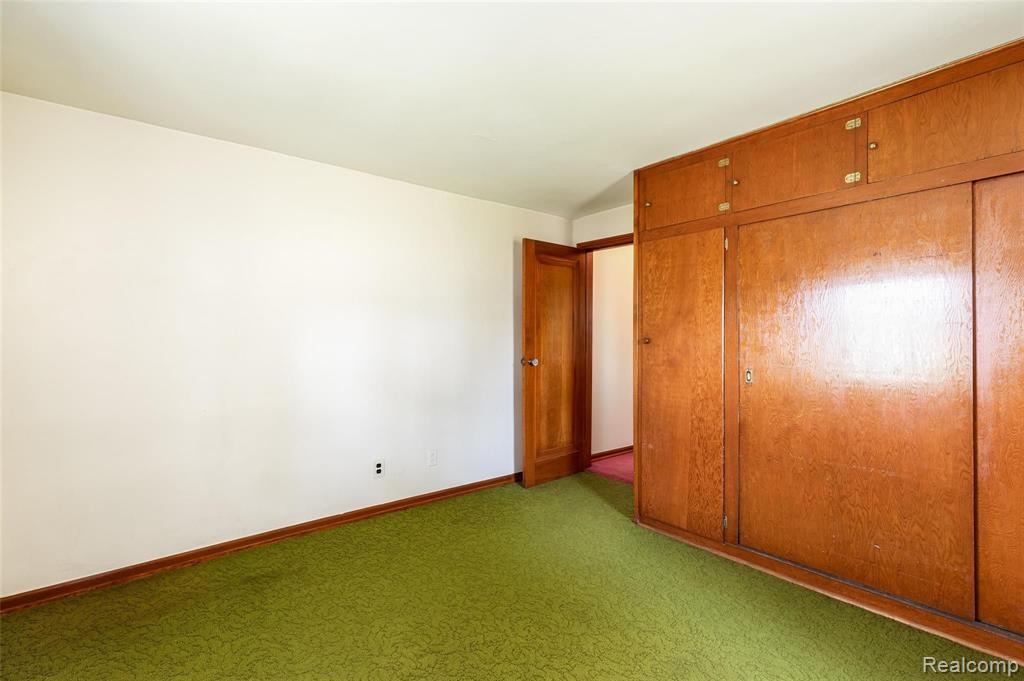 1064 Sumpter Road Belleville, MI 48111 - Photo 15 of 33