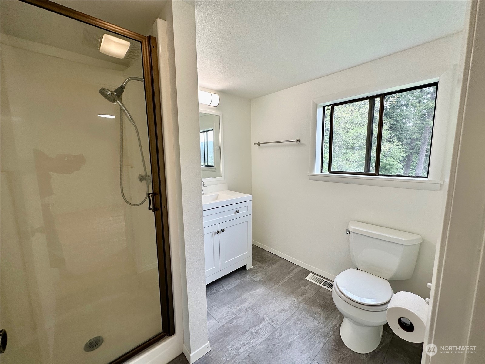 2831 Crow Valley Road Orcas Island, WA 98245 - Photo 13 of 38 Gallery Image 13