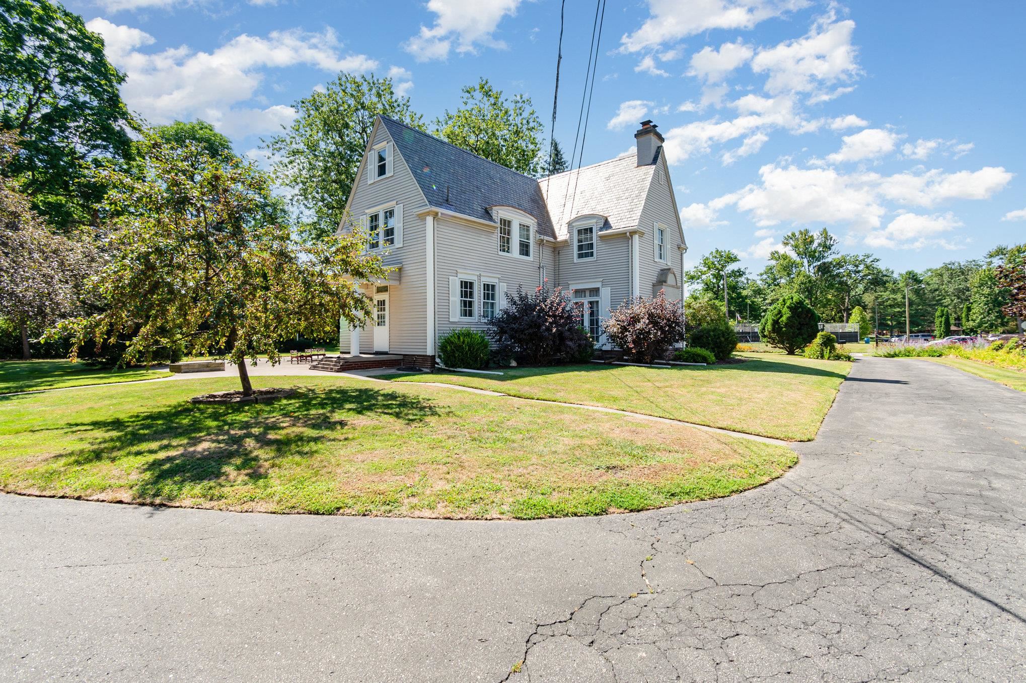 2239 Carroll Road Bay City, MI 48708 - Photo 38 of 51