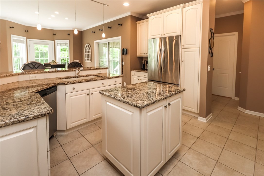 4 Sargenti Circle Penfield, NY 14580 - Photo 16 of 50