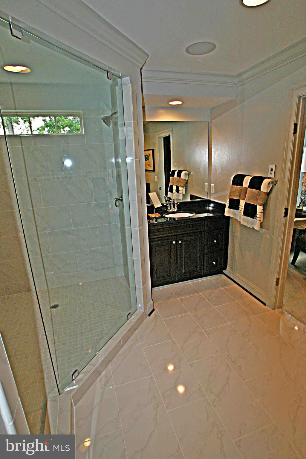 14716 Bell Tower Road Woodbridge, VA 22193 - Photo 22 of 28 Bath