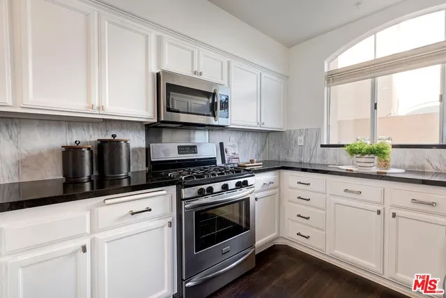 $4,750 | 1630 East Palm Avenue, Unit 5, El Segundo, CA 90245