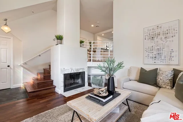 $4,750 | 1630 East Palm Avenue, Unit 5, El Segundo, CA 90245