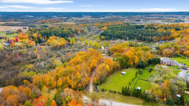 $1,100,000 | 3811 County Highway, Slinger, WI 53086