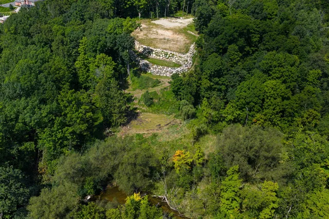 $1,100,000 | 3811 County Highway, Slinger, WI 53086