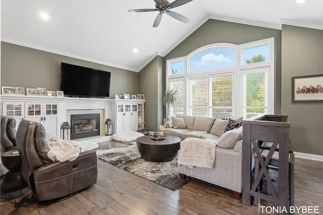 $994,000 | 3445 Elk Drive, Zeeland, MI 49464