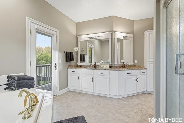 $994,000 | 3445 Elk Drive, Zeeland, MI 49464