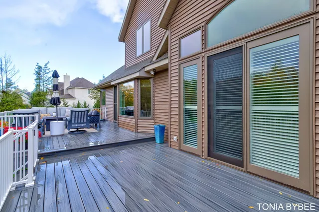 $994,000 | 3445 Elk Drive, Zeeland, MI 49464