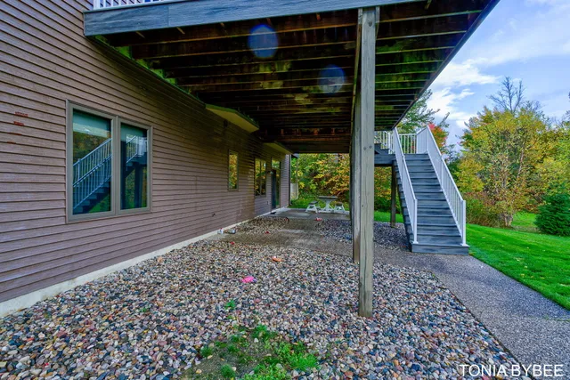 $994,000 | 3445 Elk Drive, Zeeland, MI 49464