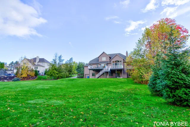 $994,000 | 3445 Elk Drive, Zeeland, MI 49464