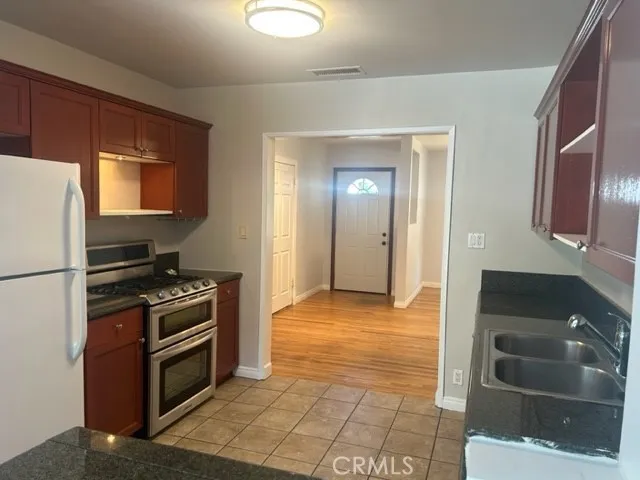 $4,100 | 17404 Burma Street, Encino, CA 91316