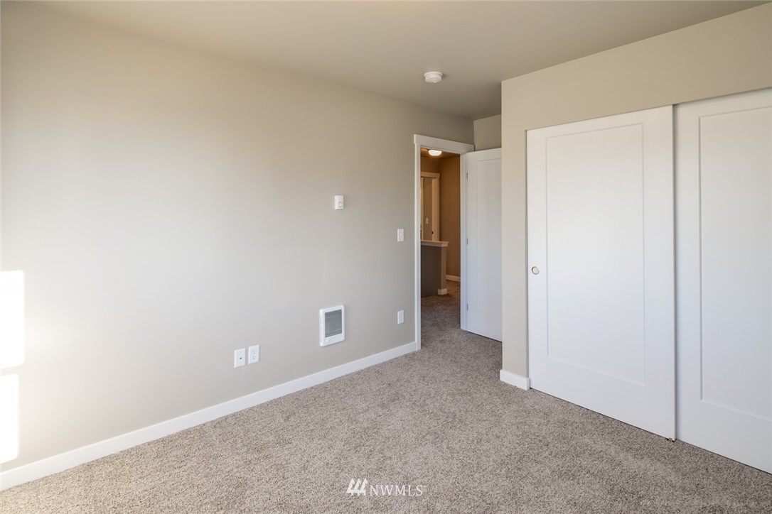 5111 Anderson Road Blaine, WA 98230 - Photo 17 of 23 Gallery Image 17