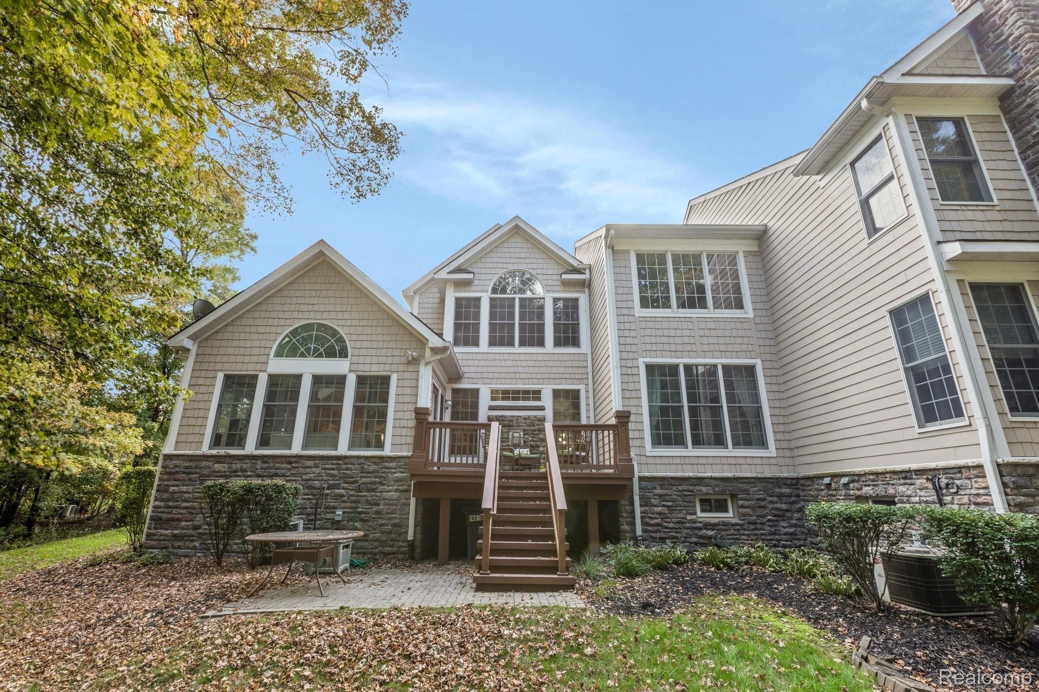 24934 Reeds Pointe Drive Novi, MI 48374 - Photo 4 of 55 7-web-or-mls-24934 Reeds Pointe Drive, Novi0043.jpg