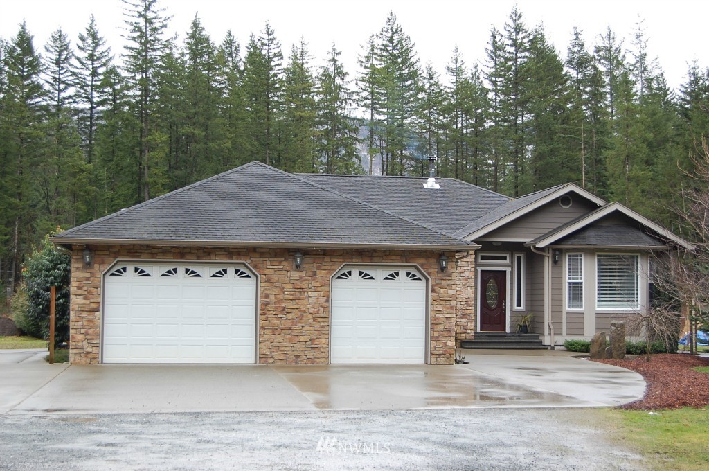 8660 Kendall Road Maple Falls, WA 98266 - Photo 1 of 1